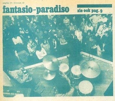 Paradiso podium en publiek (met stropdasjes)  – foto Rob Tegelaar in Hitweek, 5 april 1968 